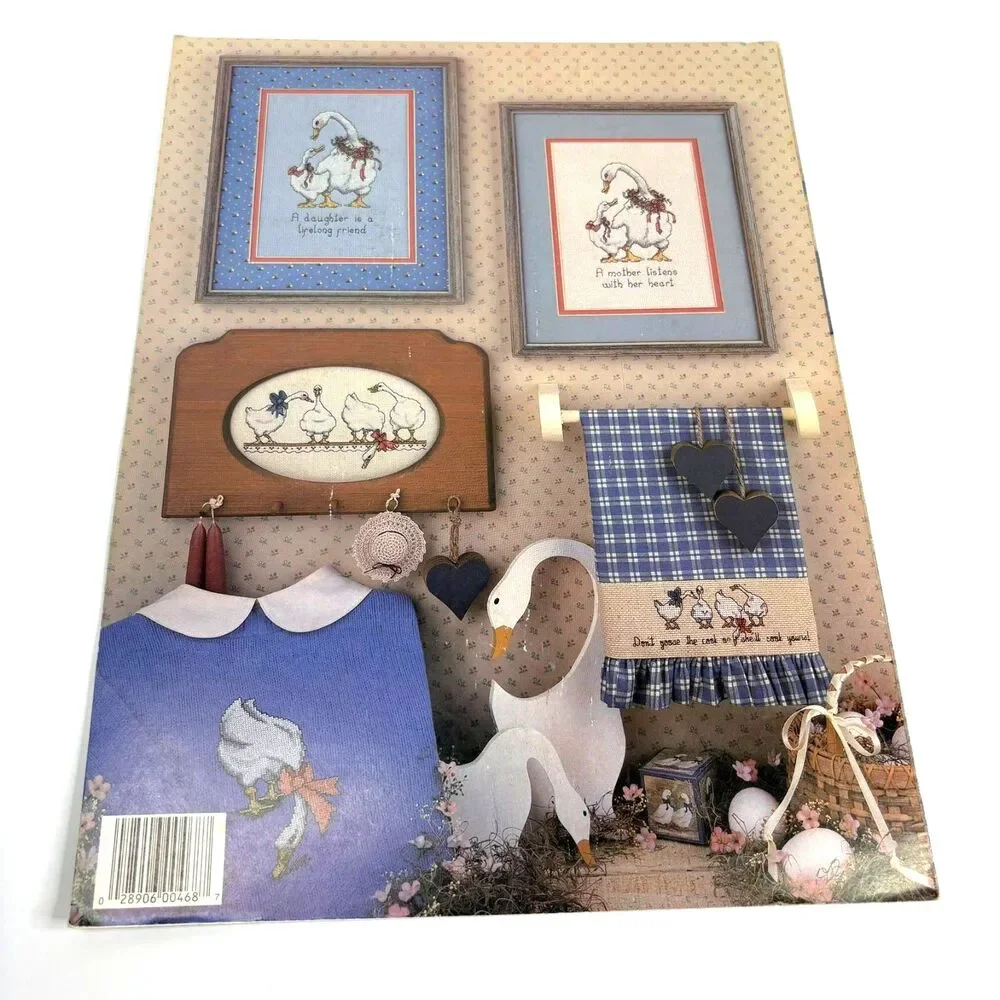 VTG '86 Leisure Arts 468 Gertrude & Friends Cross Stitch Pattern Geese Country